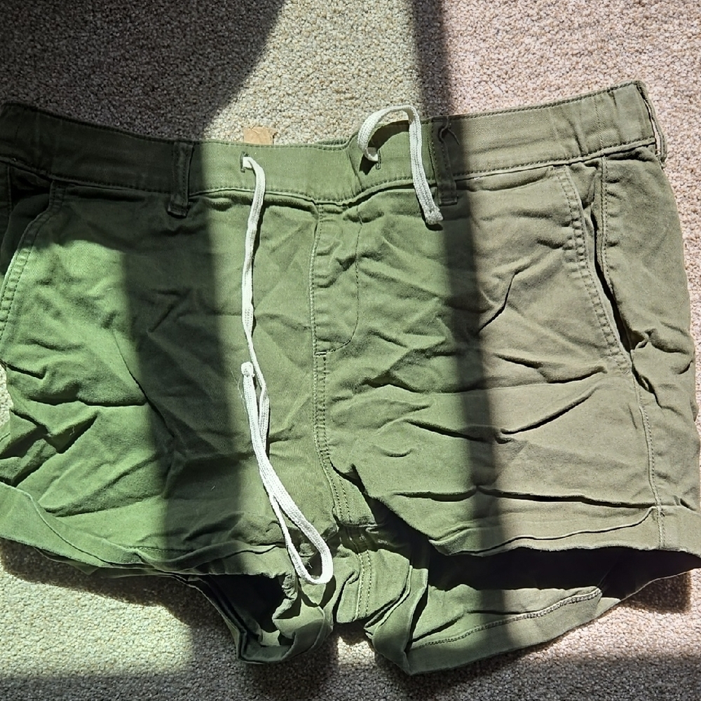 Olive Green Cargo Shorts